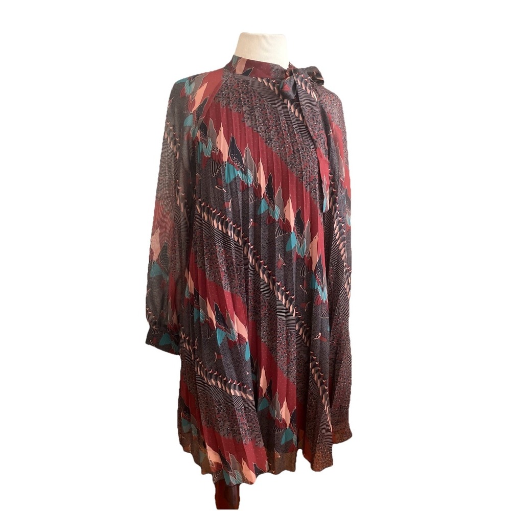 New MOLLY BRACKEN‎ Dress Sz XS Shift Long Sleeve Multi Color